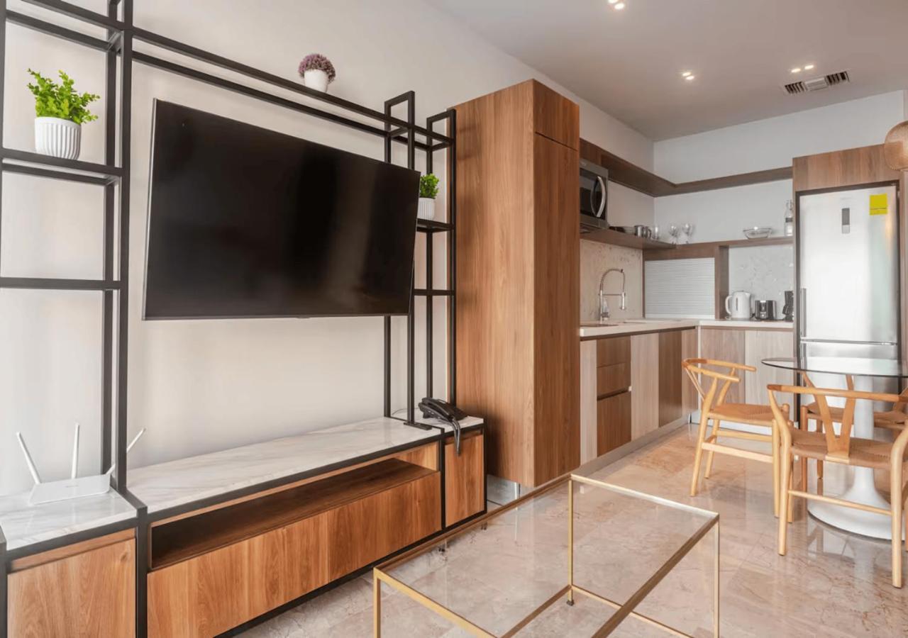 Luxury 1br Prime Location Apartamento Playa del Carmen