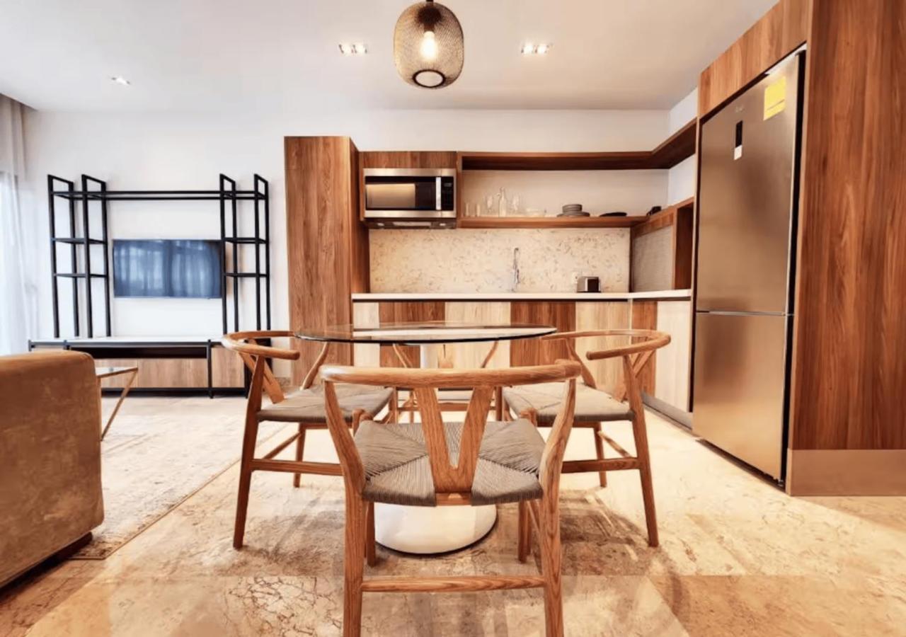 Luxury 1br Prime Location * Playa del Carmen